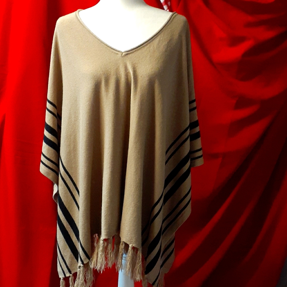 Forever 21 Black/Brwn One size shawl.